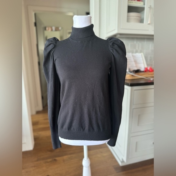 DO+BE Black Turtleneck Puffy Long Sleeves very soft size small - Picture 3 of 9